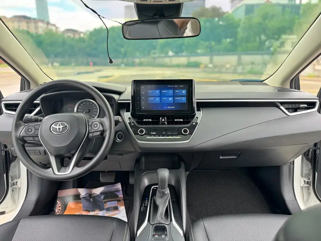 Toyota Corolla — миниатюра 4