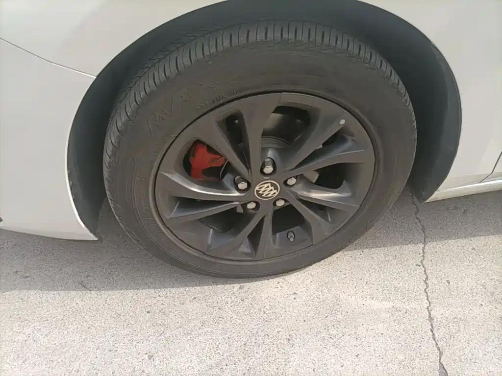 Buick Verano — миниатюра 23