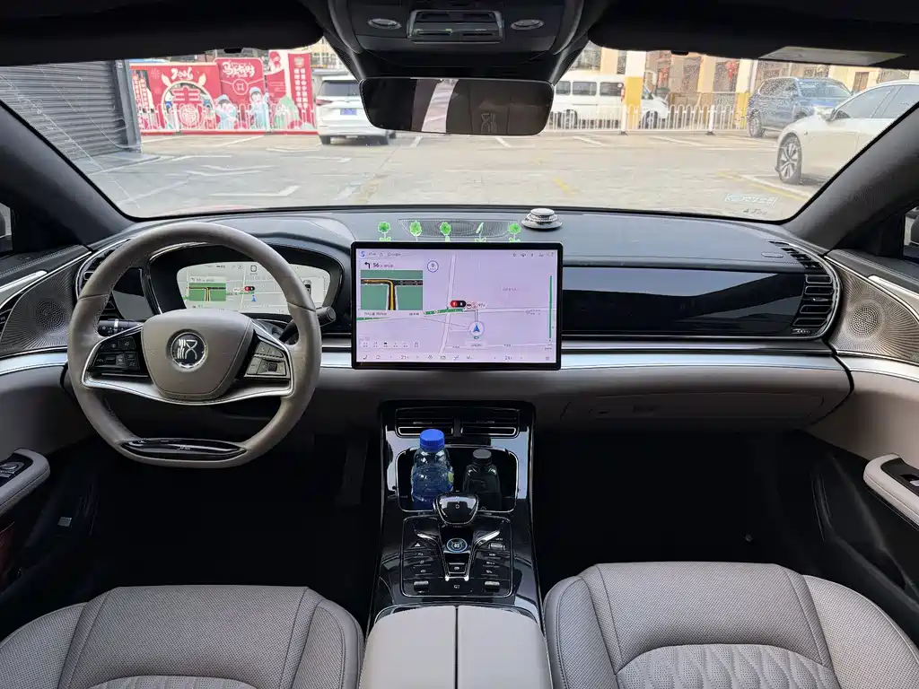 BYD Han — миниатюра 5