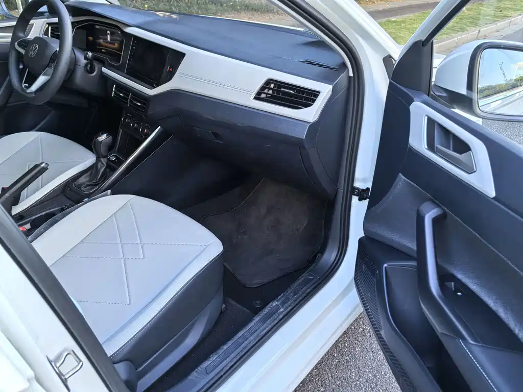 Volkswagen Lavida — миниатюра 4
