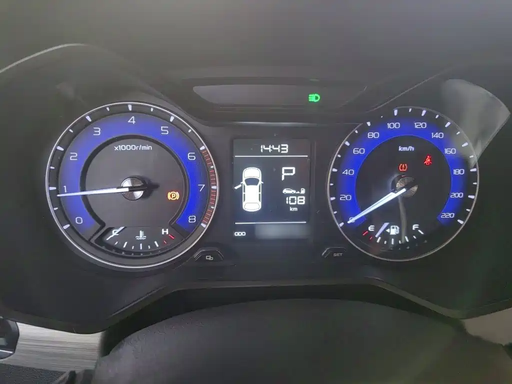 Geely Vision X3 — миниатюра 4