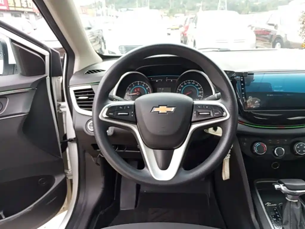 Chevrolet Cavalier — миниатюра 11
