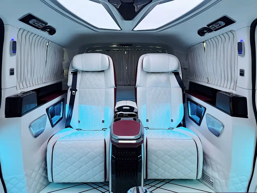 Mercedes-Benz Vito — миниатюра 7