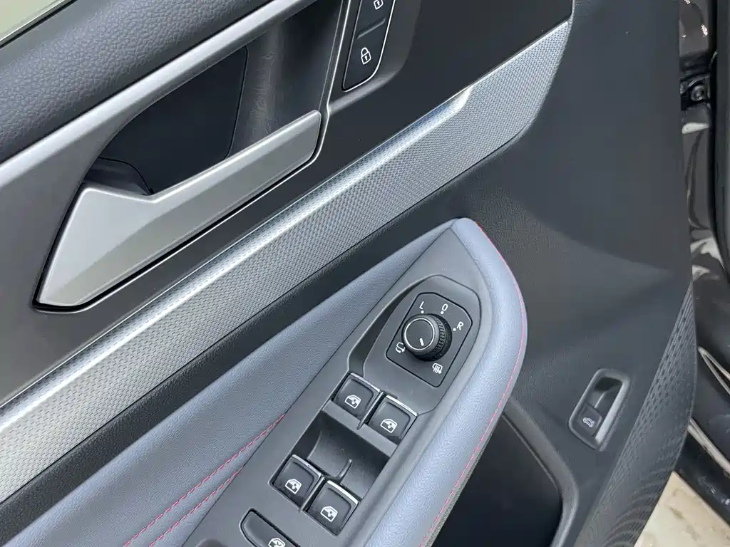 Volkswagen Lamando — миниатюра 9