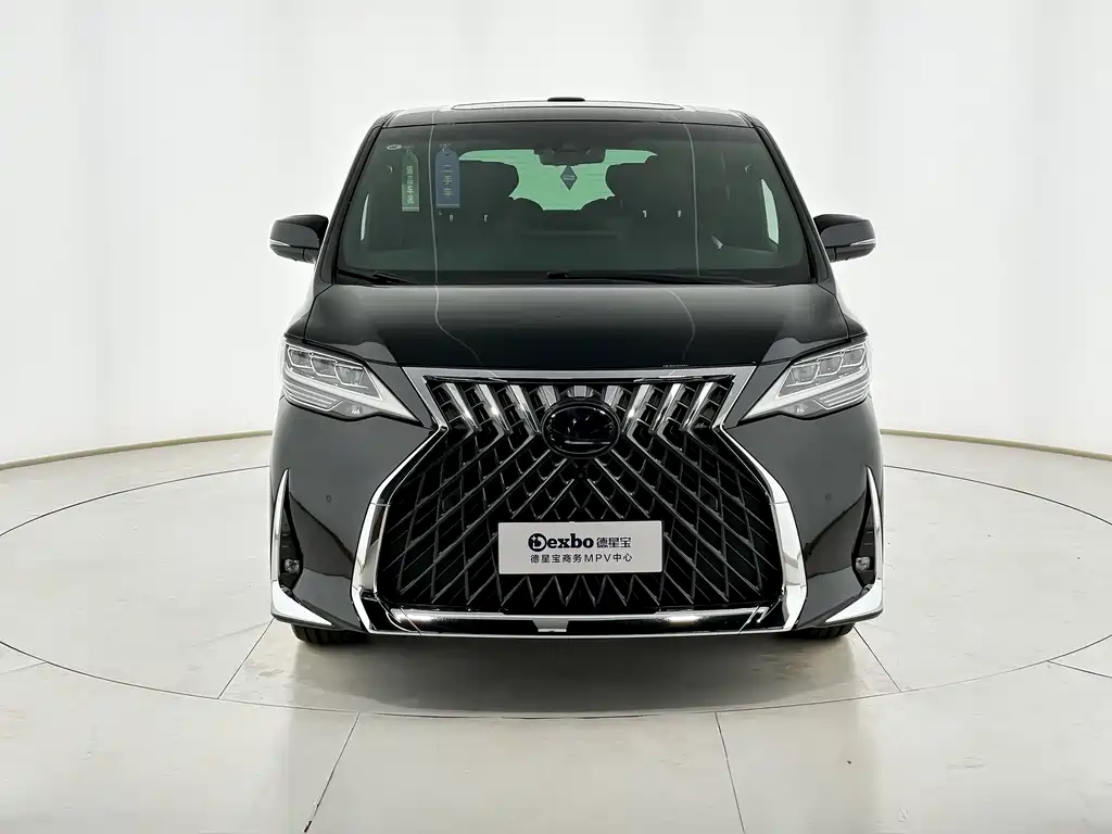 Lexus LM — миниатюра 2