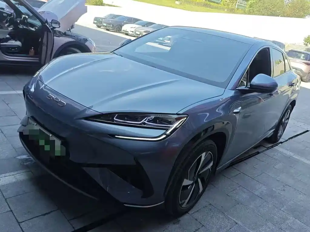 BYD Sealion 07 EV