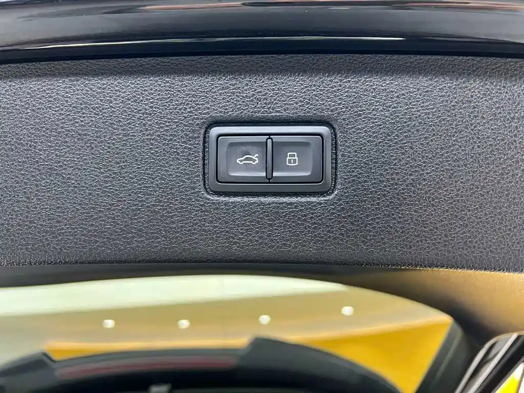Audi Q7 — миниатюра 24