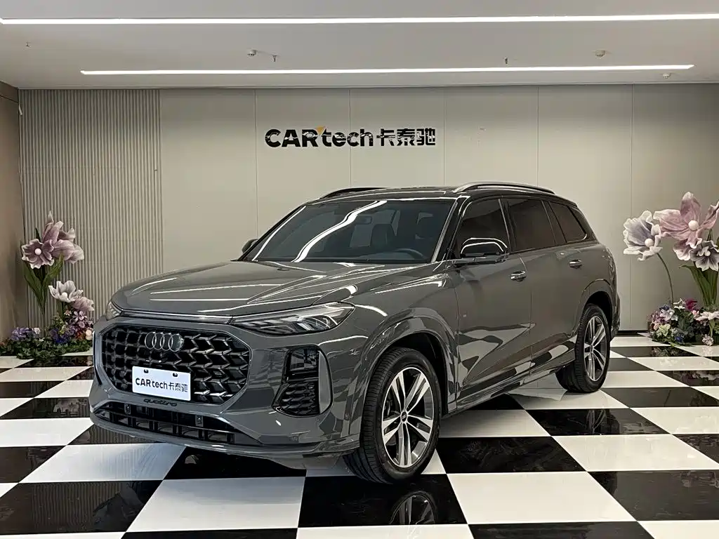 Audi Q6