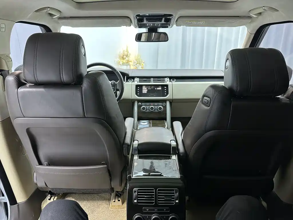 Land Rover Range Rover 2016 3.0 SC V6 Vogue SE Long Wheelbase