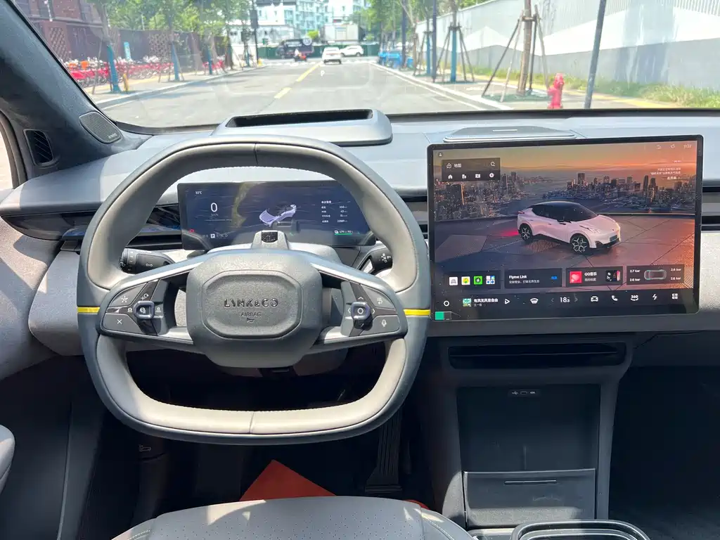 Lynk & Co Z20 — миниатюра 7