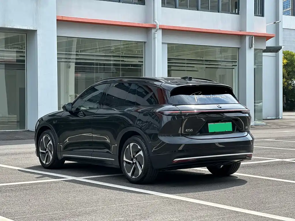 NIO ES6 — миниатюра 6