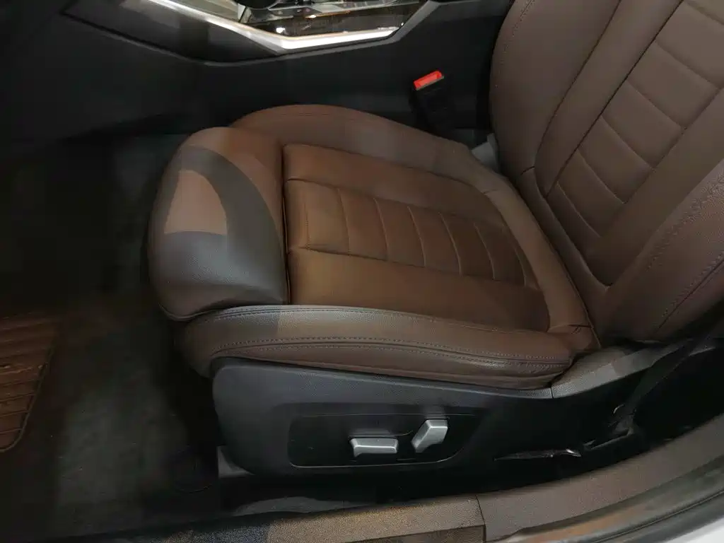 BMW 3 Series — миниатюра 20