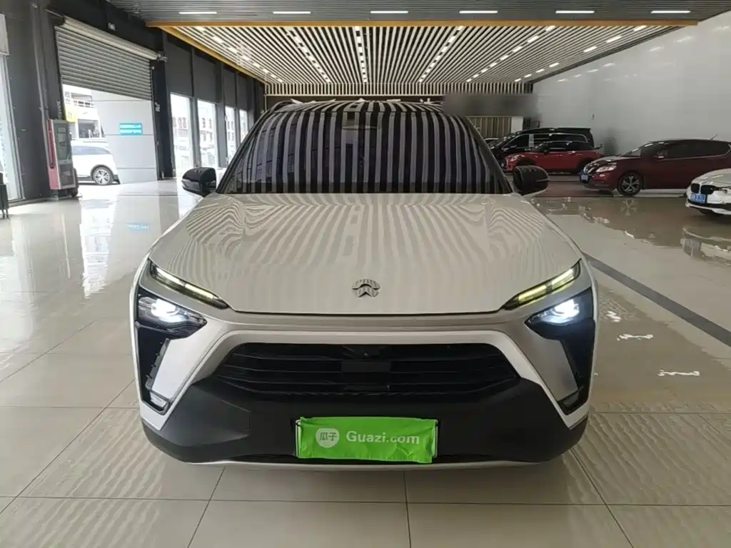 NIO ES8 — миниатюра 3