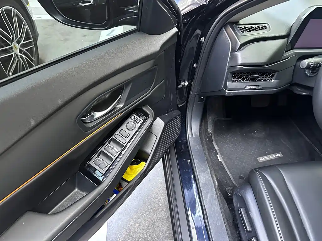 Honda Accord — миниатюра 4
