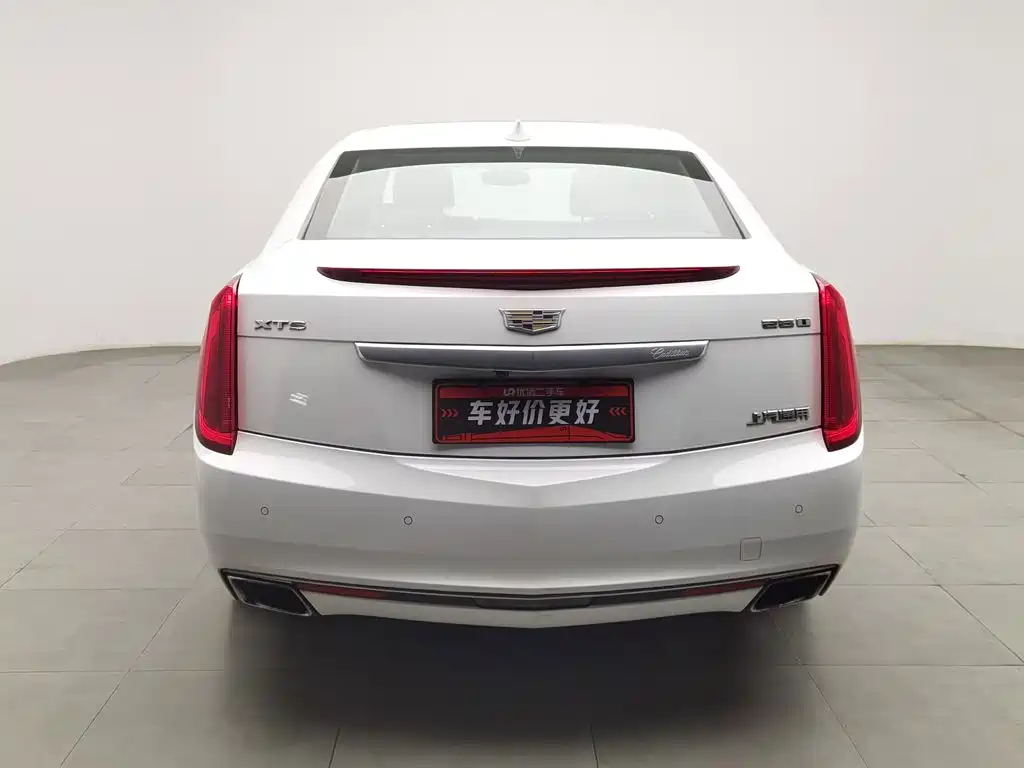 Cadillac XTS — миниатюра 4