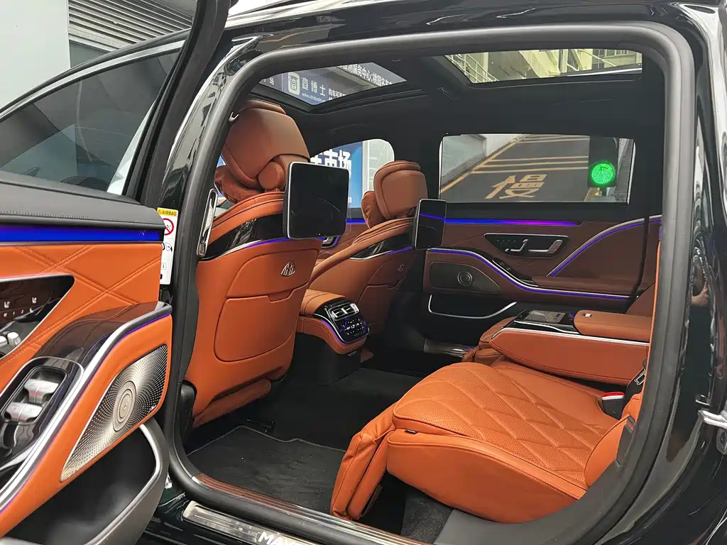 Mercedes-Benz S-Class — миниатюра 4