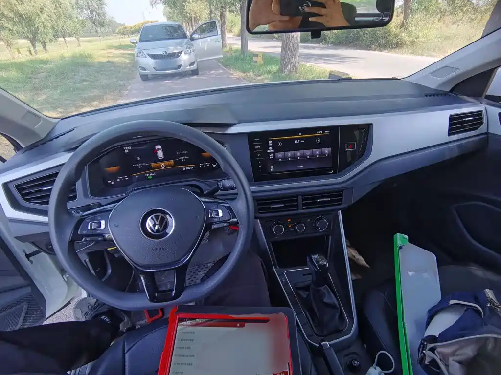 Volkswagen Polo — миниатюра 10