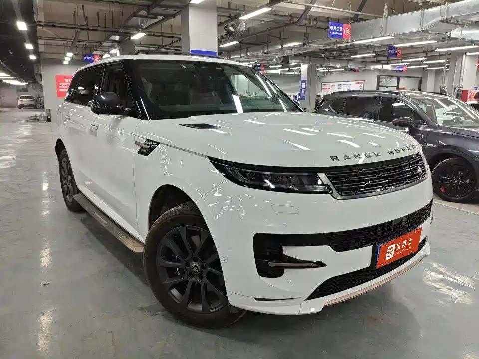 Land Rover Sport 2024
