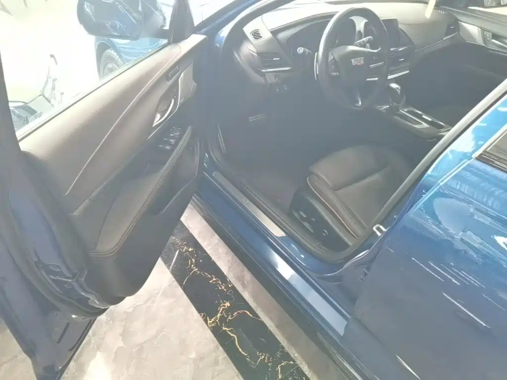 Cadillac CT4 — миниатюра 16