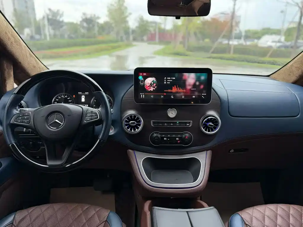 Mercedes-Benz Vito — миниатюра 9