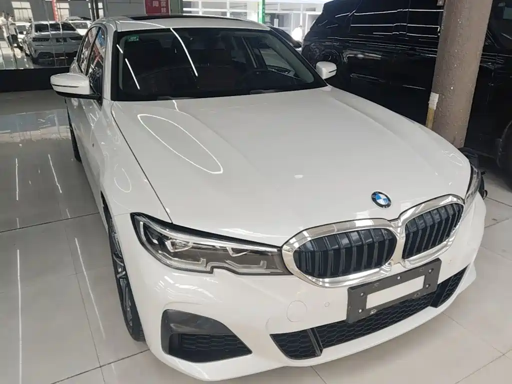 BMW 3 Series — миниатюра 4