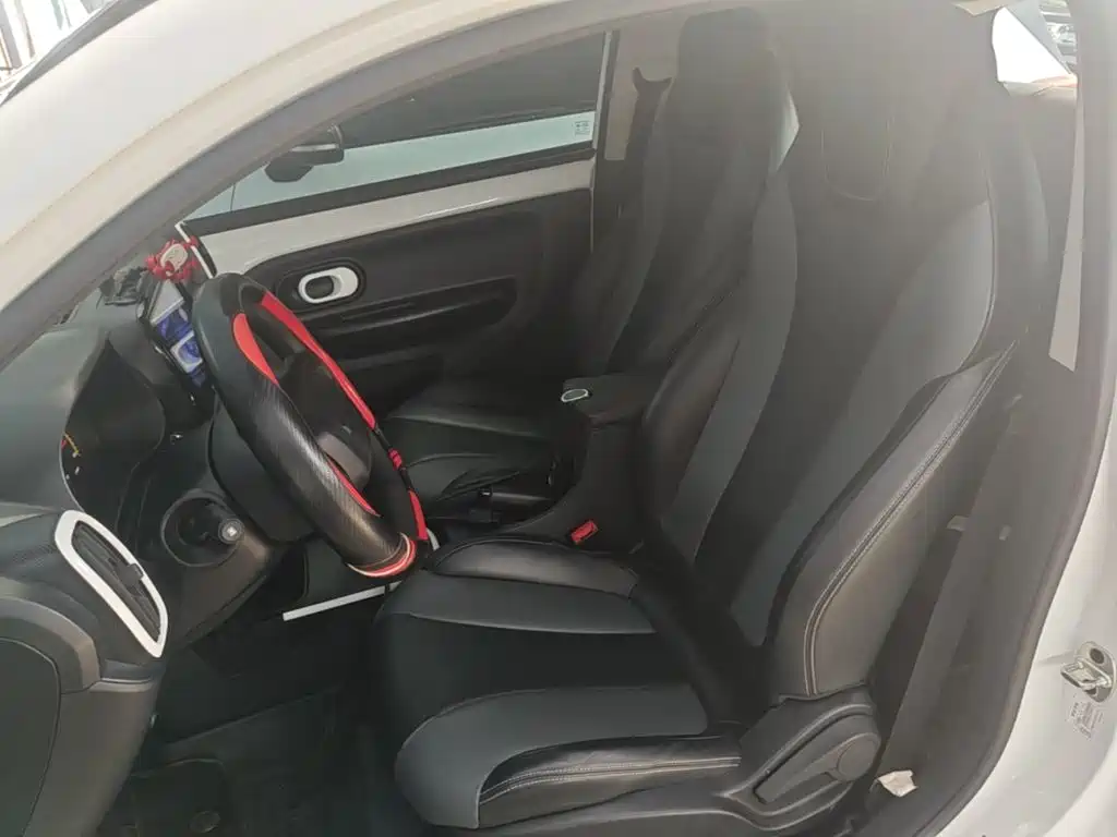 Roewe Clever — миниатюра 15