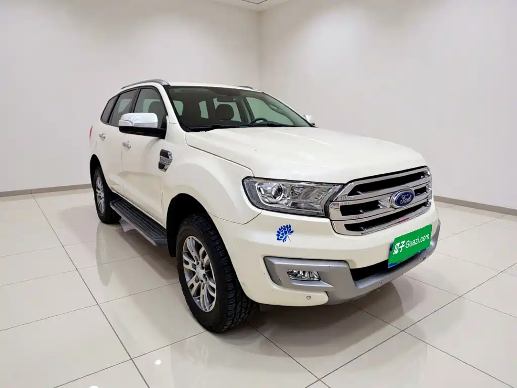 Ford Everest — миниатюра 3