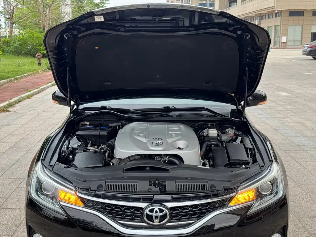 Toyota Reiz — миниатюра 18