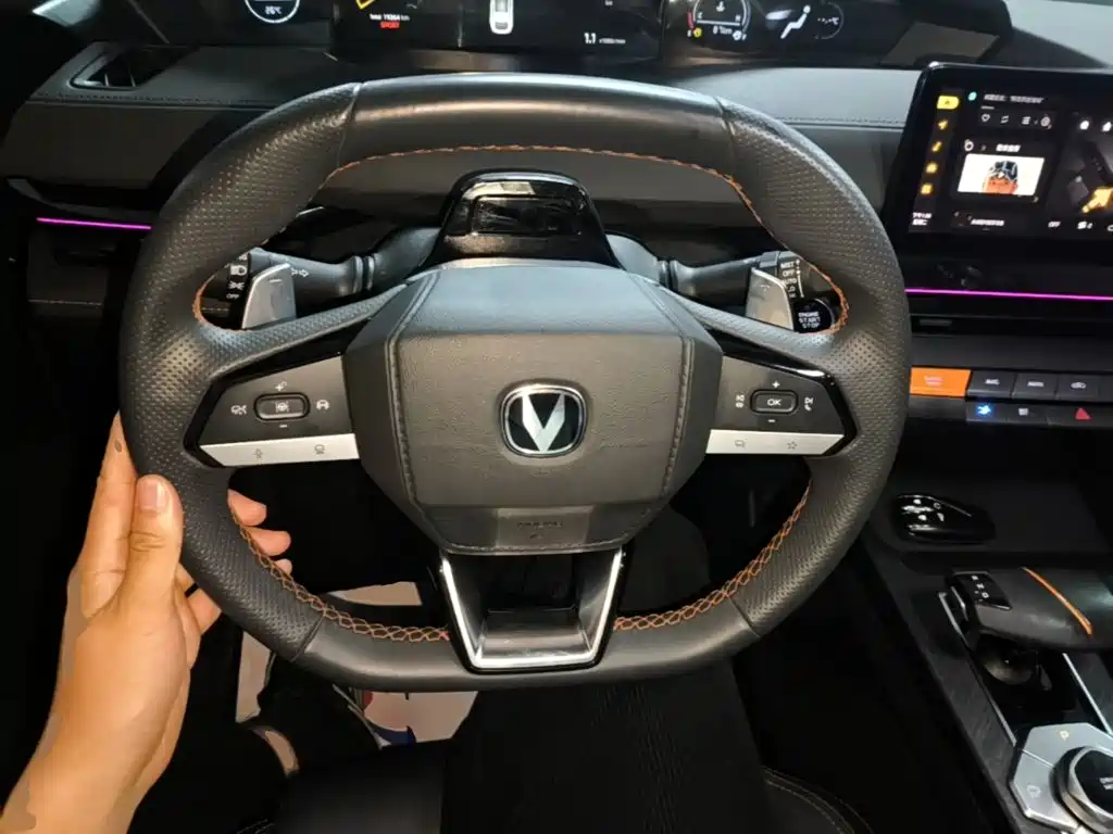 Changan UNI-V — миниатюра 11