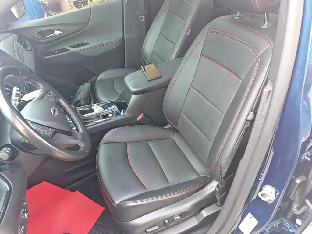 Chevrolet Equinox — миниатюра 15