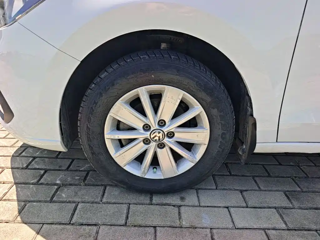 Jetta VA3 — миниатюра 23