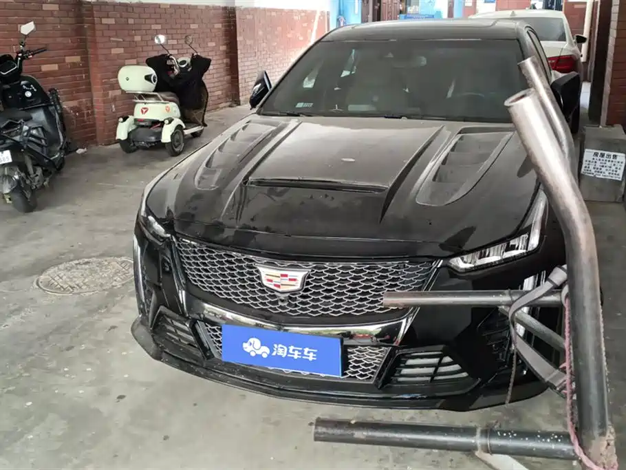 CADILLAC CT5