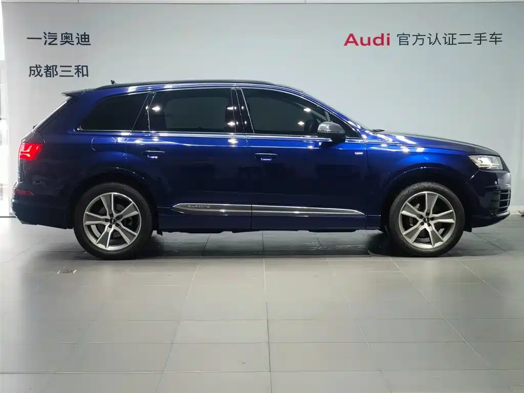 Audi Q7 — миниатюра 3