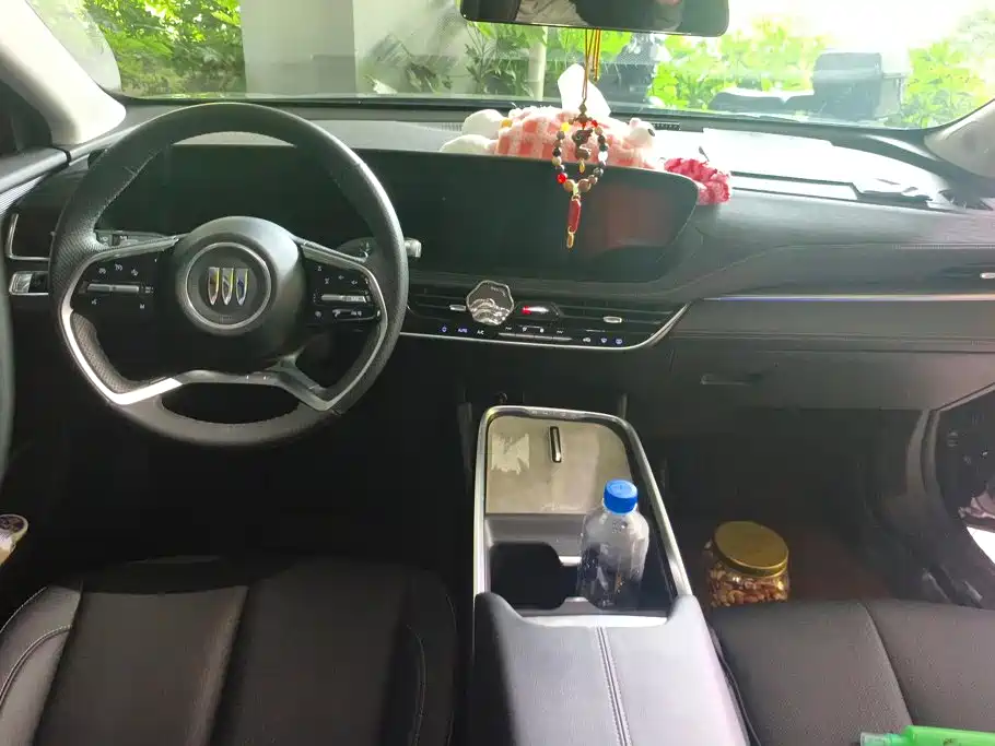 Buick LaCrosse — миниатюра 12
