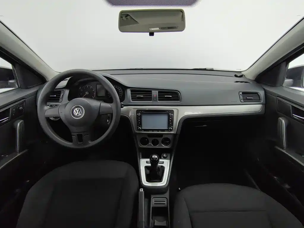 Volkswagen Lavida — миниатюра 5