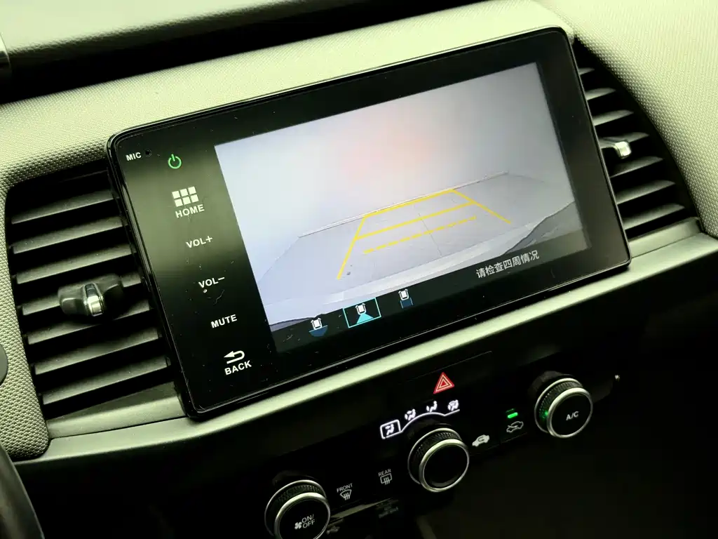 Honda Life — миниатюра 7