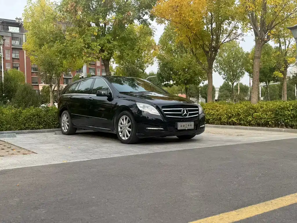 Mercedes-Benz R-Class — миниатюра 2