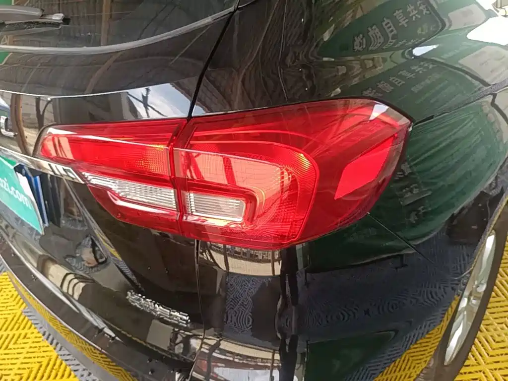 Haval M6 — миниатюра 8