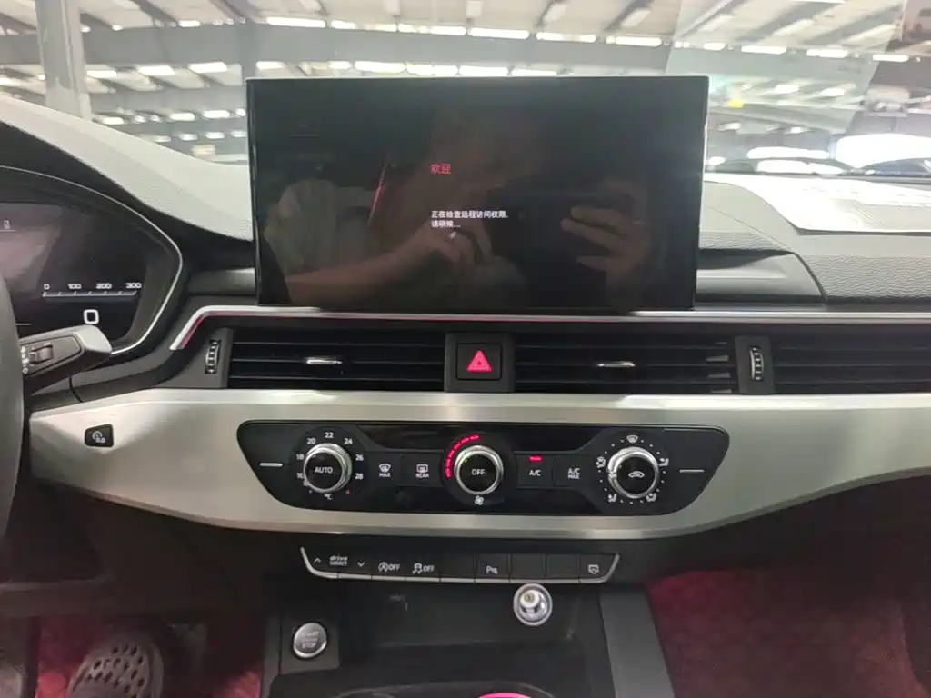 Audi A4L — миниатюра 13
