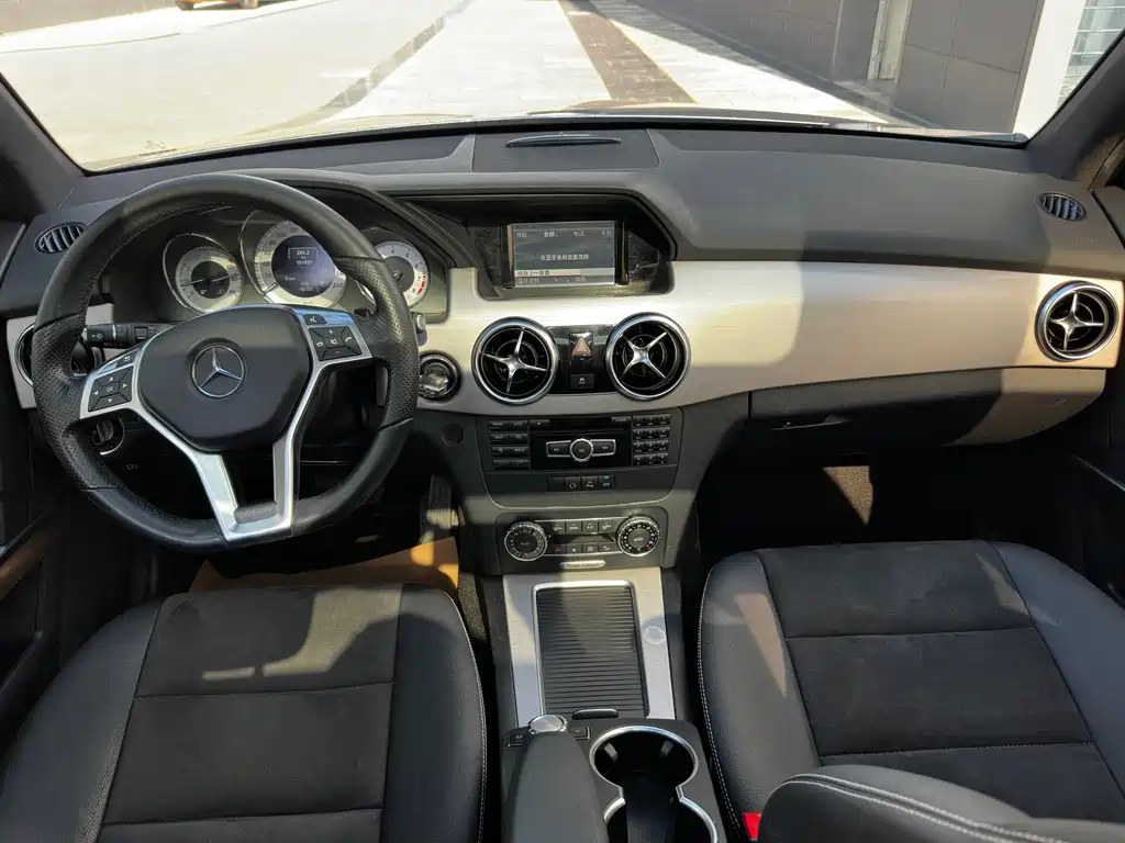 Mercedes-Benz GLK-Class — миниатюра 15