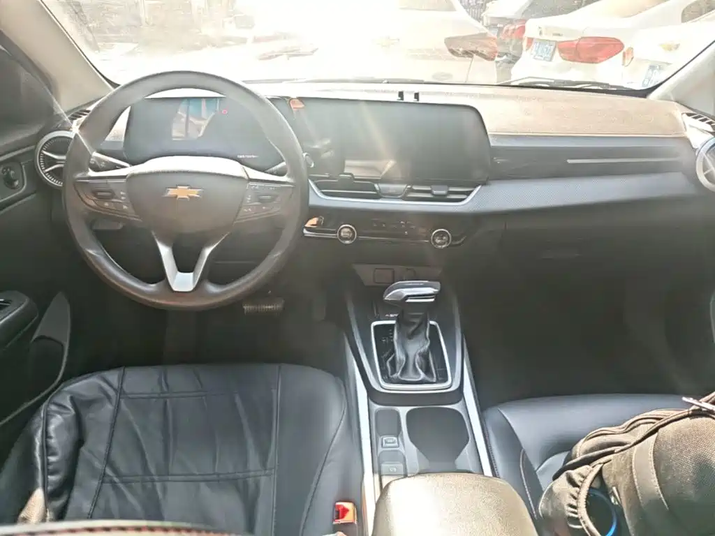 Chevrolet Monza — миниатюра 10