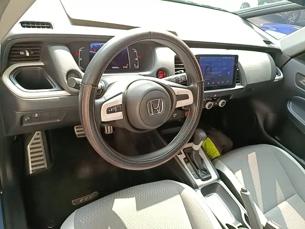 Honda Fit — миниатюра 10