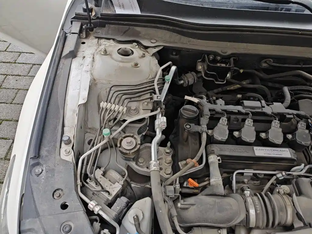 Honda Accord — миниатюра 20