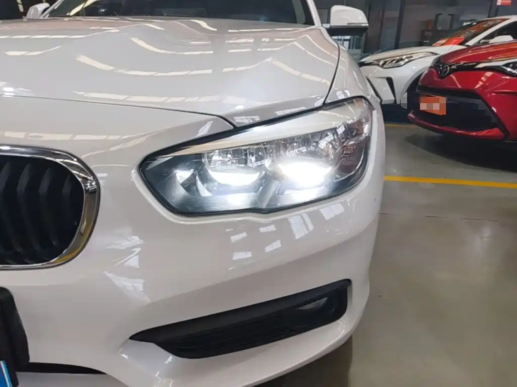 BMW 1 Series (Import) — миниатюра 24