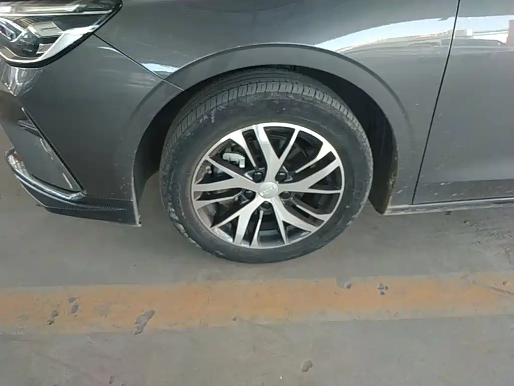 Geely Emgrand — миниатюра 23