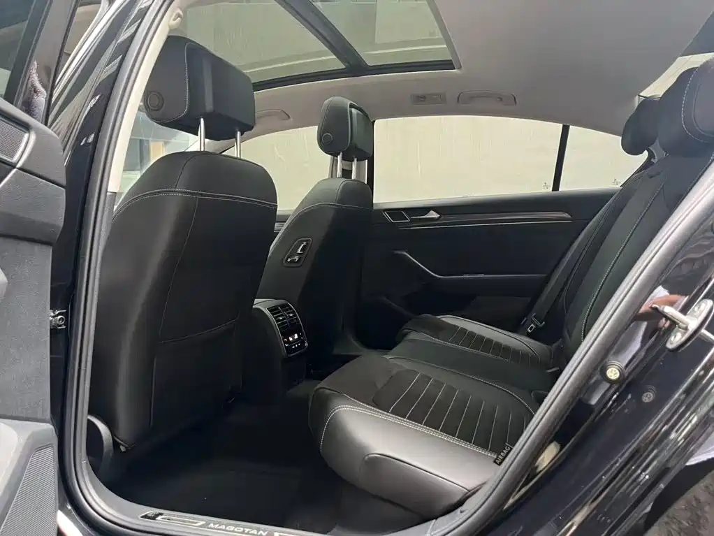 Volkswagen Magotan — миниатюра 10