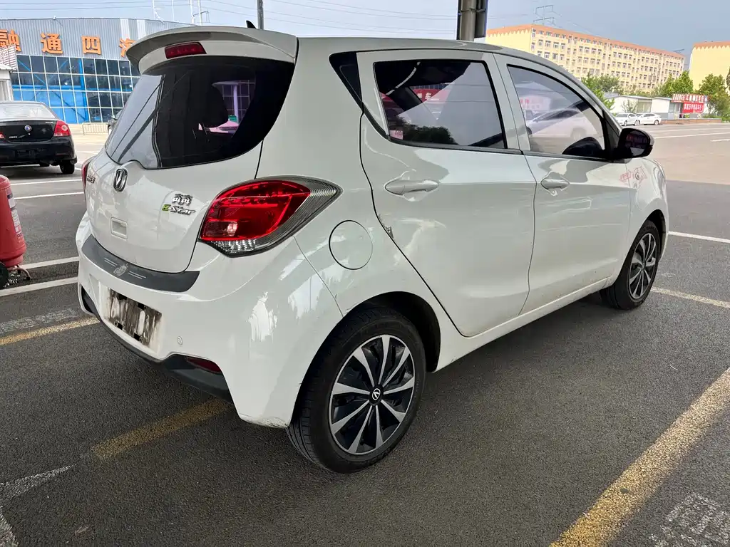 Changan Benben E-Star — миниатюра 17