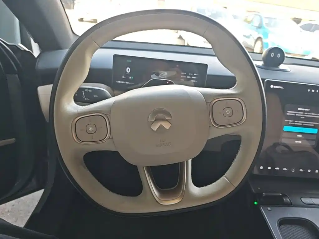 NIO ET5 — миниатюра 11