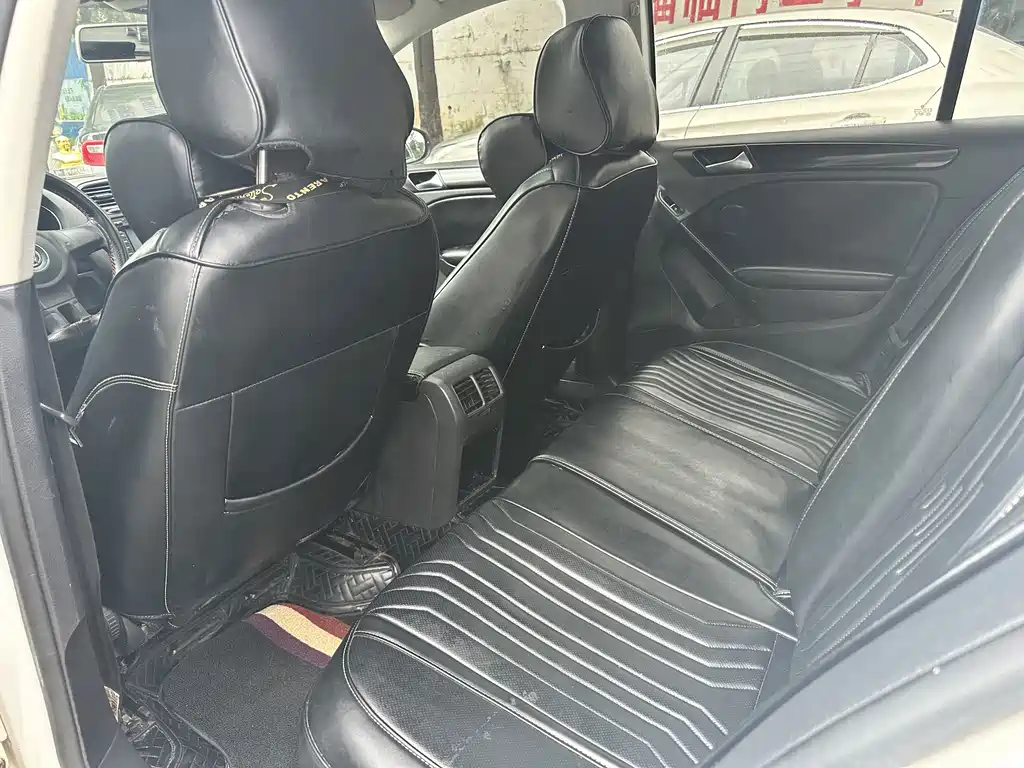 Volkswagen Golf — миниатюра 5