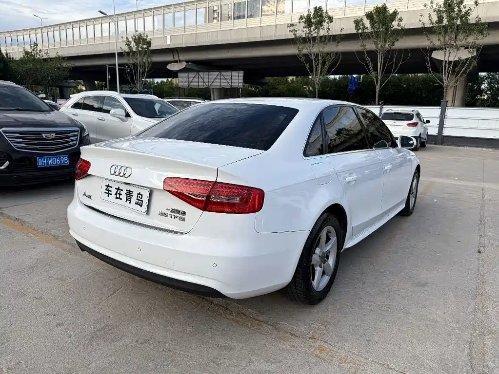 Audi A4L — миниатюра 14